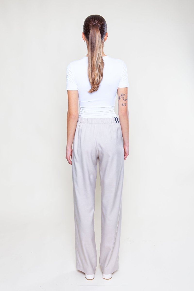 Chill Business  Hose Beige